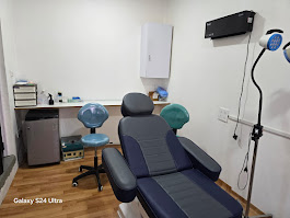 Dr. Nasti's Maxillofacial, Dental & Hair Clinic